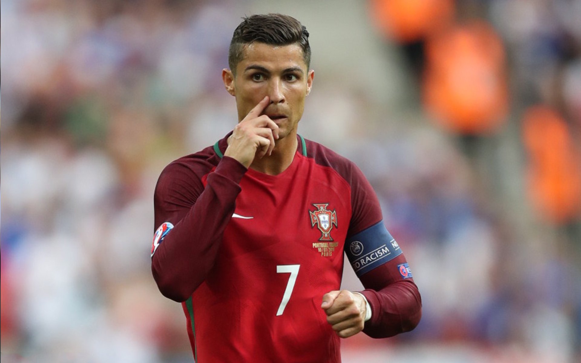 里根·史密斯稳步提升成绩赢得喝彩，史密斯雷根